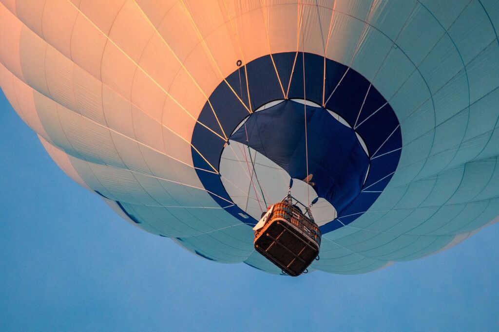 hot air balloon, nature, ballooning, air sports, balloon, sky, ride, flight